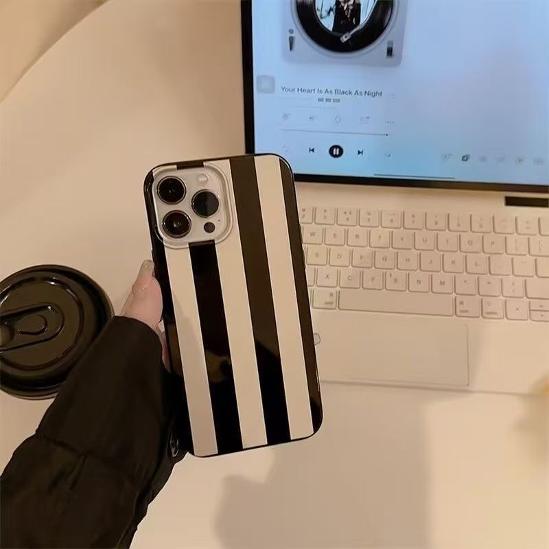 Small Niche Fresh Art Design W - Phone Cases Art review and price